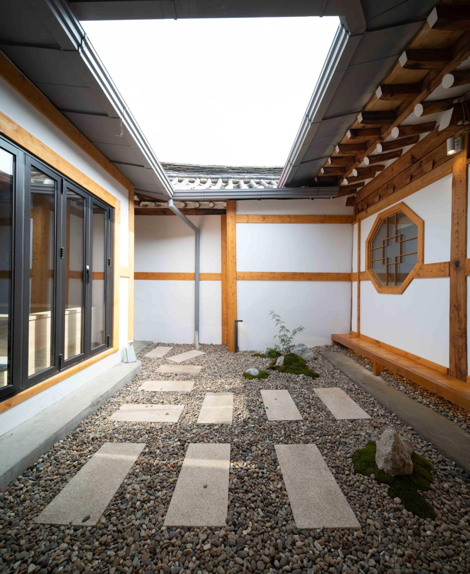 Villa Maison Sunlit